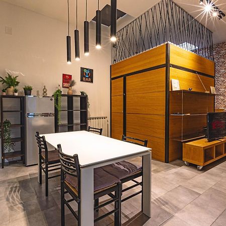 דירות טריאסטה Loft Ponte Rosso מראה חיצוני תמונה